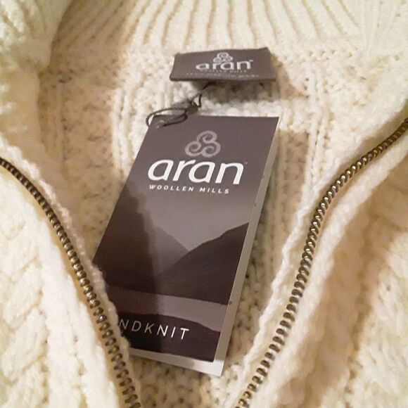 NWT Aran Island  Handknit  Cardigan SIze Mens S 100% Merino Wool Made in Ireland - Picture 9 of 11